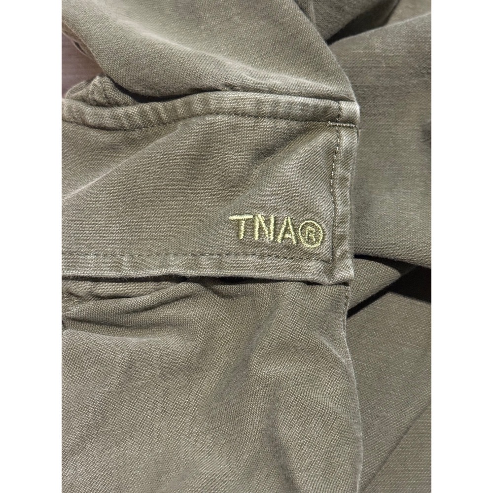 TNA Aritzia Green Cargo Pants Wide Leg Utility Streetwear Gorpcore Size 6 - Picture 4 of 5